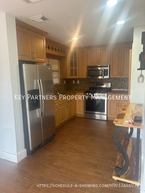 16001 Sw 140th Ct - Photo 4 of 21