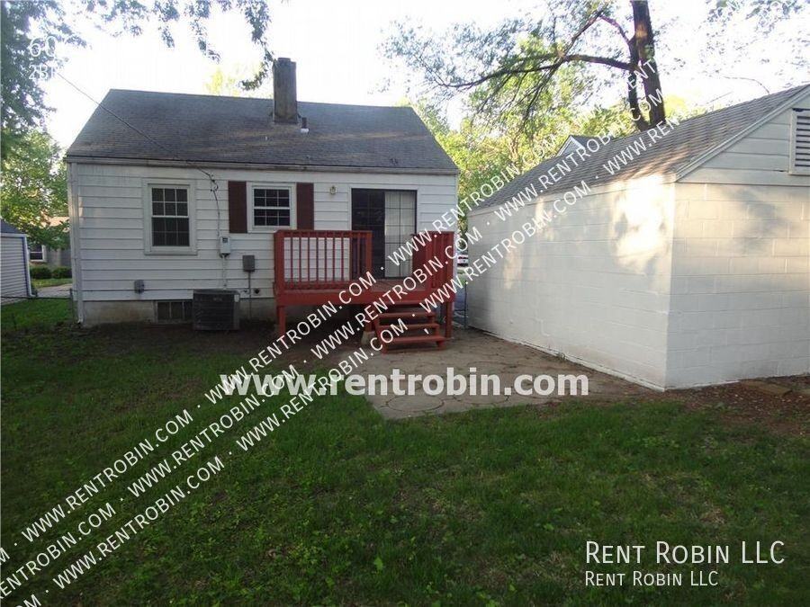 606 W 86th Ter - Photo 7 of 17