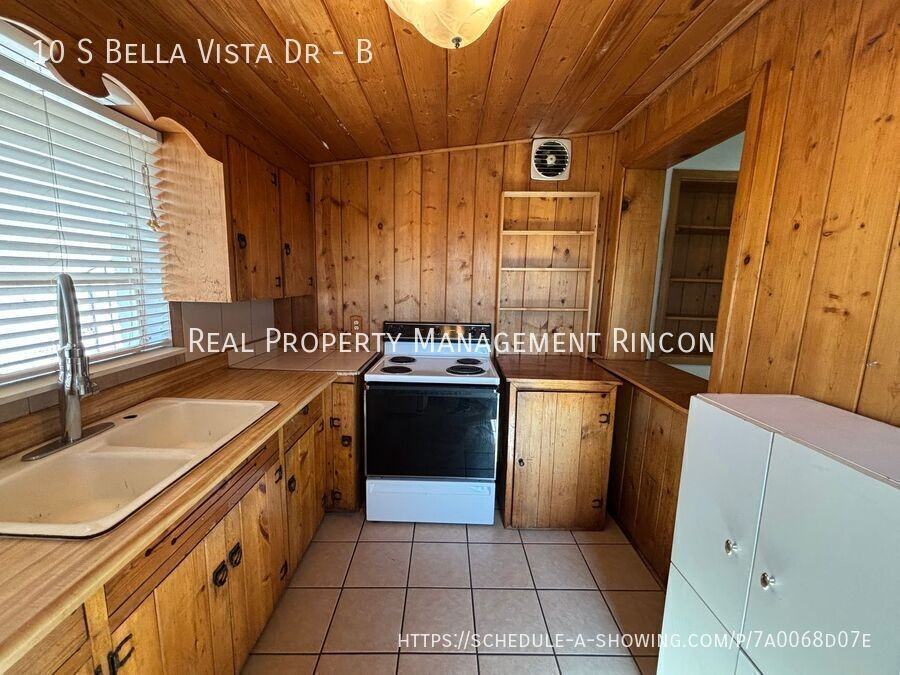 10 S Bella Vista Dr #B - Photo 3 of 11