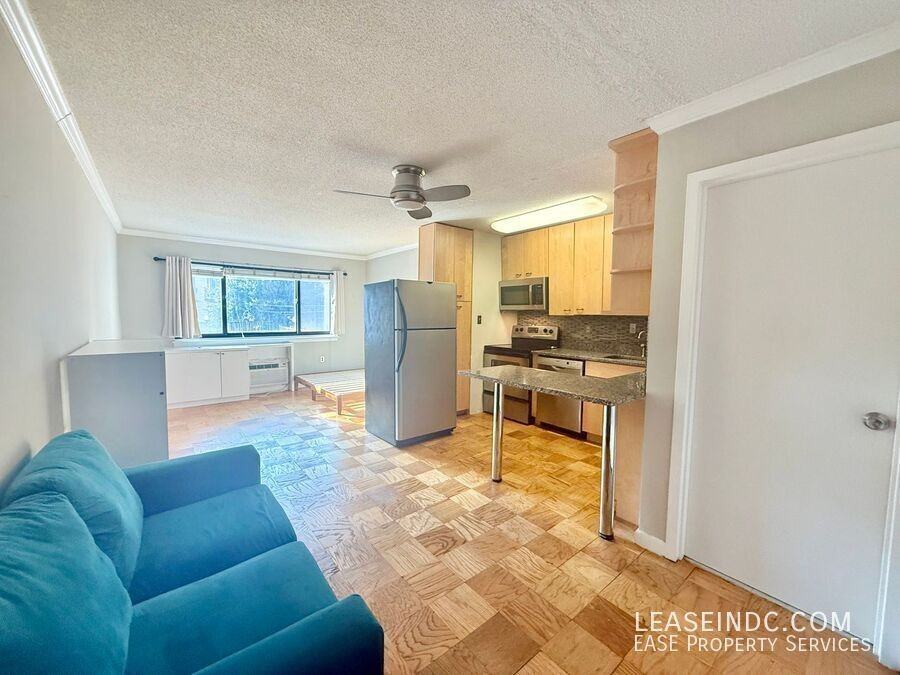 1816 New Hampshire Ave Nw #202 - Photo 3 of 17