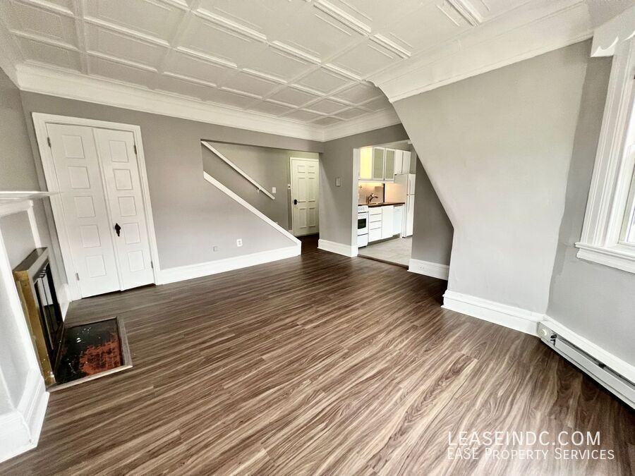 1331 18th St Nw #5 - Photo 6 of 22