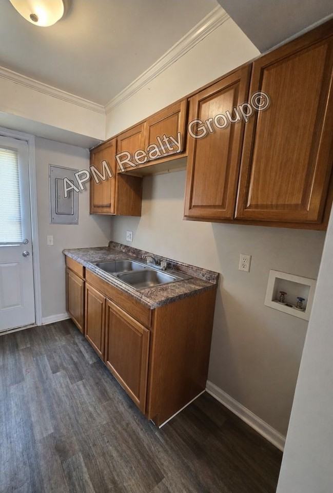 320 320 South Beltline 27 B - Photo 6 of 12