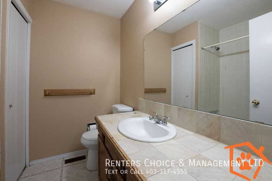 62A Oxford Rd W - Photo 3 of 15