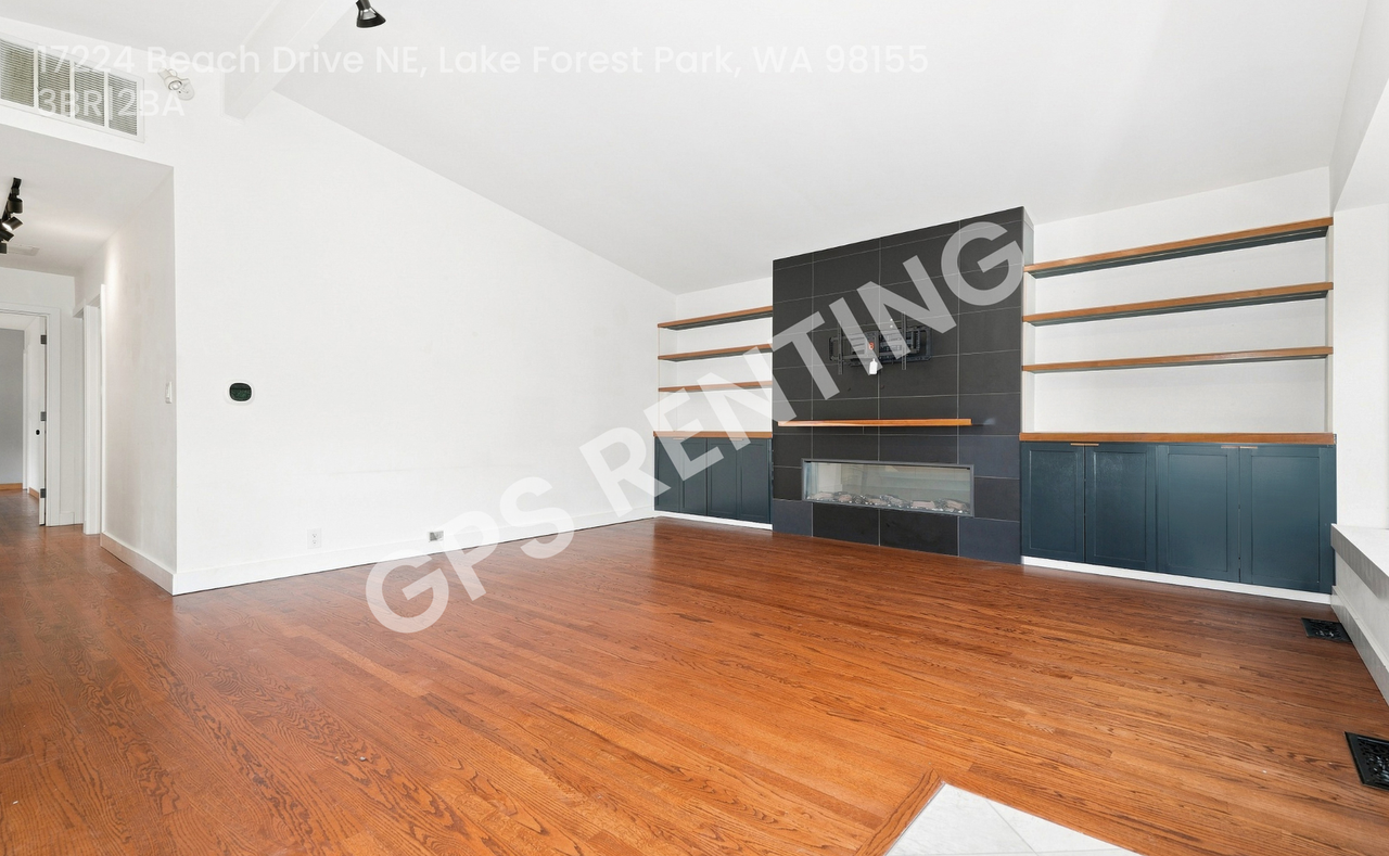 17224 Beach Dr Ne - Photo 6 of 20