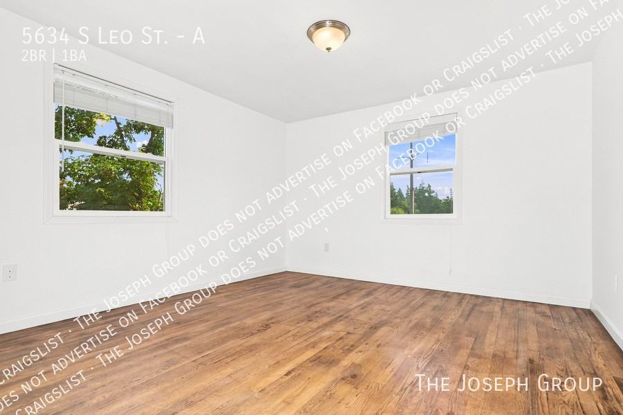 5634 S Leo St #A - Photo 4 of 16