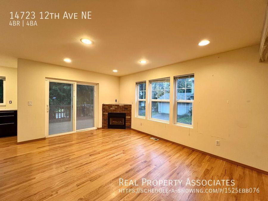 14723 12th Ave Ne - Photo 7 of 24
