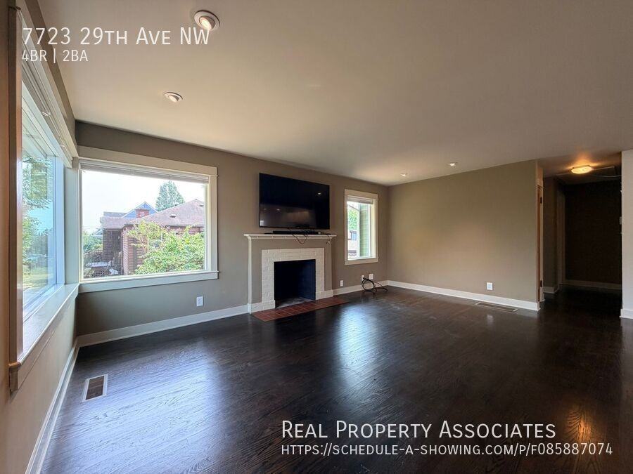 7723 29th Ave Nw - Photo 3 of 39