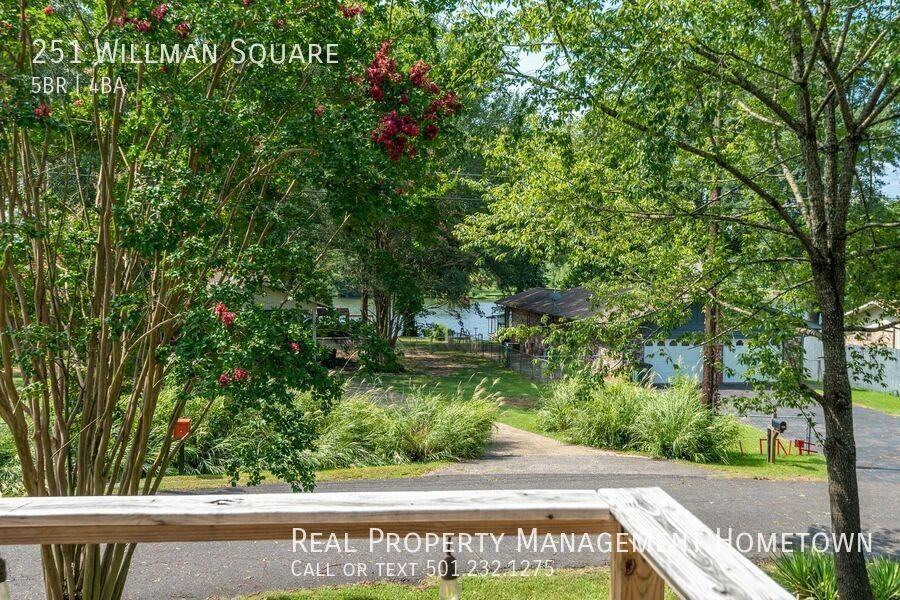 251 Willman Sq - Photo 7 of 49