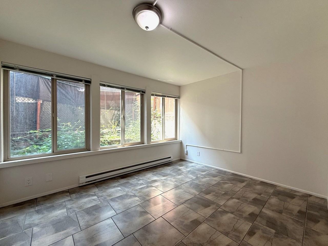 UDH Building - Photo 5 of 40