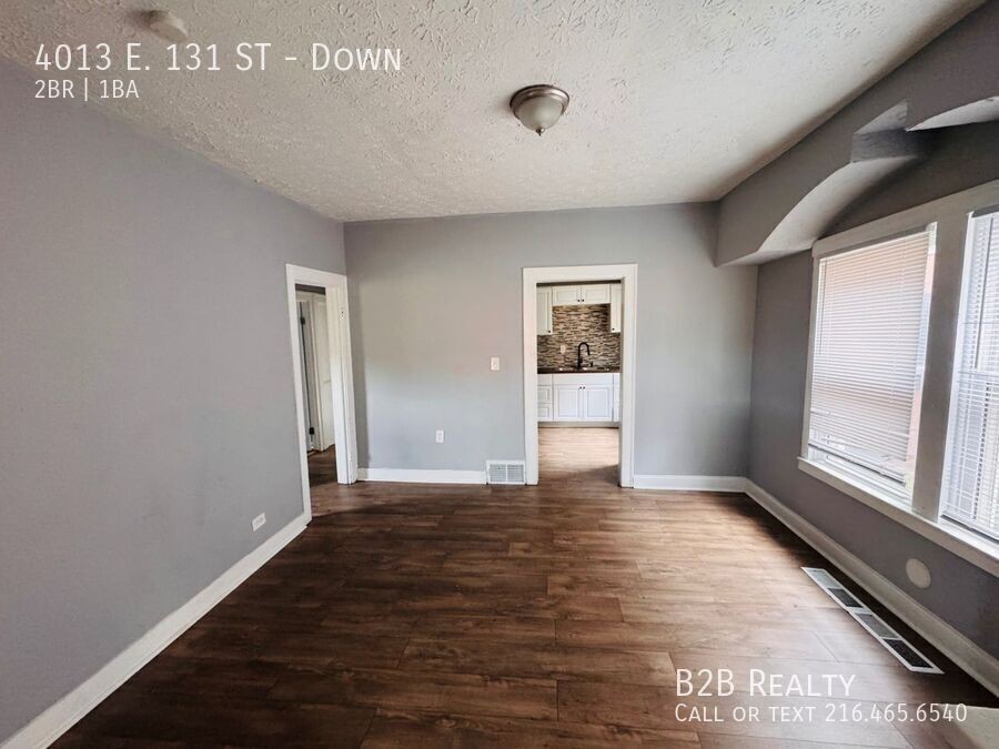 4013 E 131st St #DOWN - Photo 5 of 31