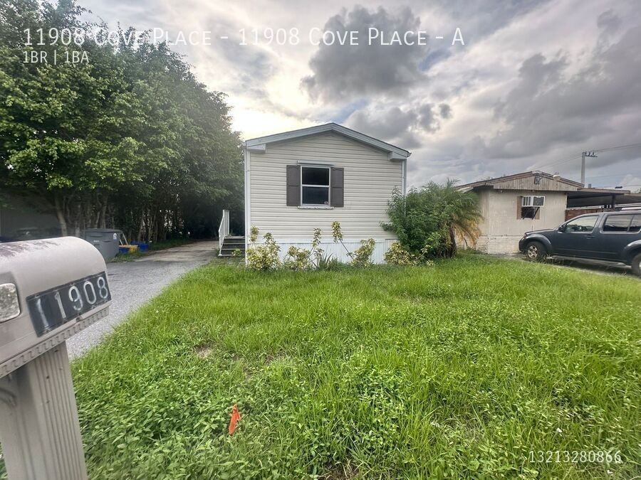 11908 Cove Place - 11908 Cove Place #A - Photo 2 of 8