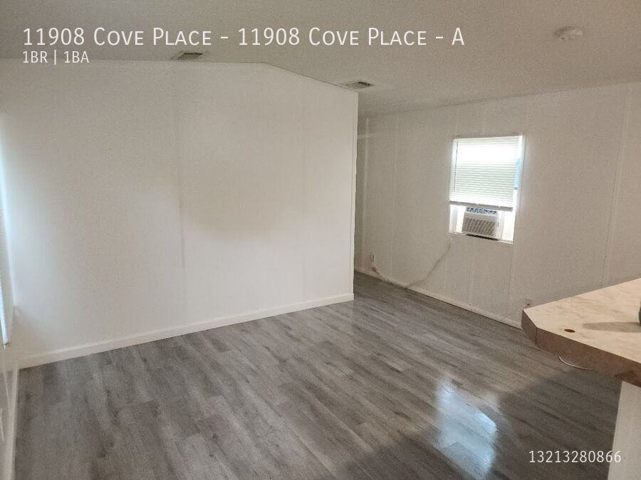 11908 Cove Place - 11908 Cove Place #A - Photo 4 of 8