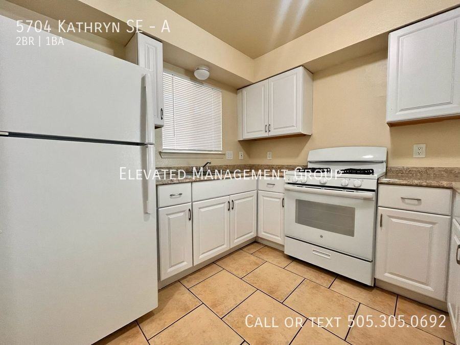 5704 Kathryn Ave Se #A - Photo 2 of 12