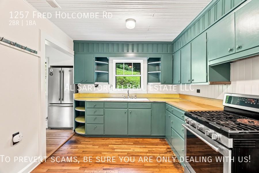 1257 Fred Holcombe Rd - Photo 4 of 38