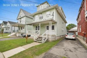 featured image of 98 Edson St #1