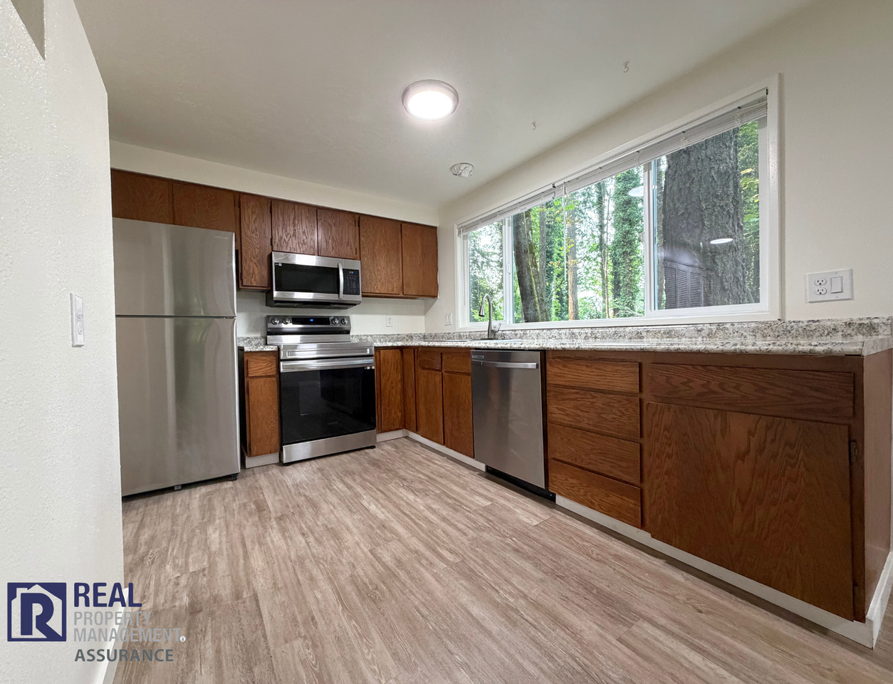 7077 Montauk Cir - Photo 6 of 14