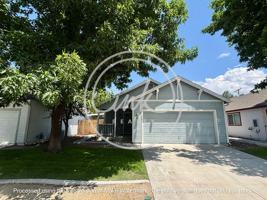 featured image of 1464 Garden Glen Ct