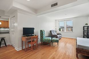 1801 Calvert St Nw #504 - Photo 1 of 1