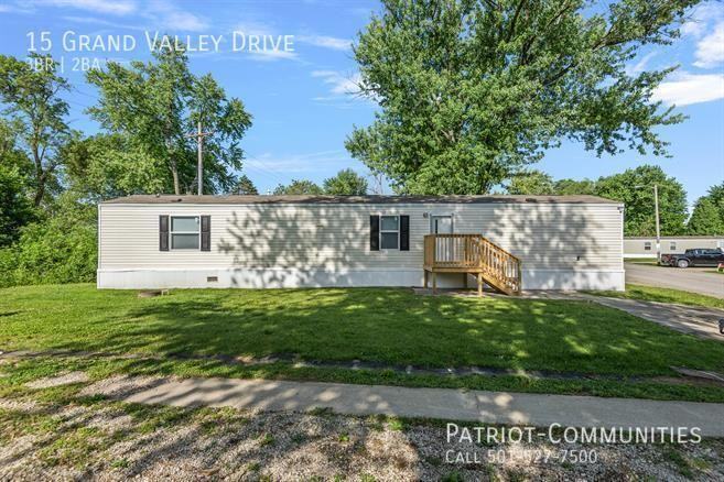 15 Grand Valley Dr - Photo 2 of 38