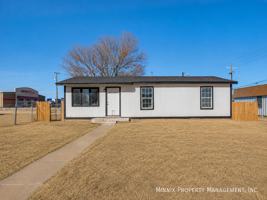 featured image of 1517 E 27th St