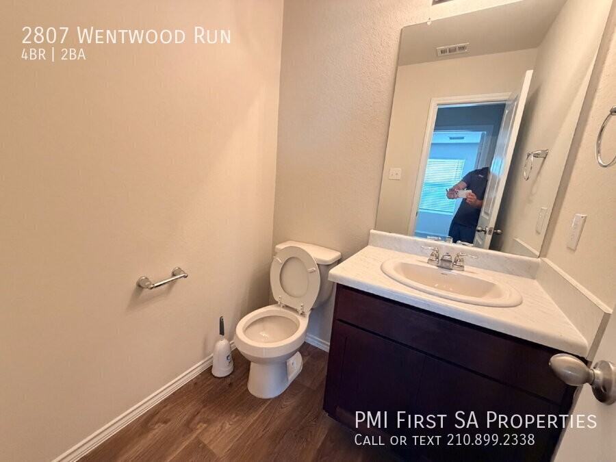 2807 Wentwood Run - Photo 6 of 17