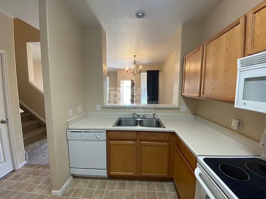 206 Alyssum Dr - Photo 7 of 26