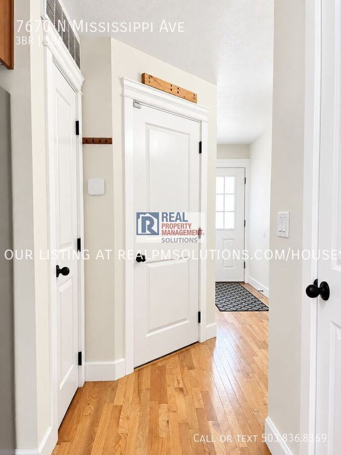 7670 N Mississippi Ave - Photo 5 of 50