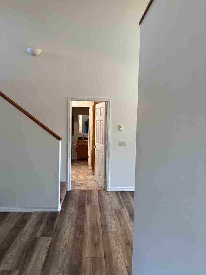 950 Blanco Ave - Photo 7 of 26