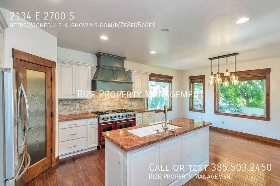 2134 E 2700 S - Photo 4 of 49