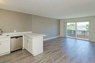 Villa Esta Apartments - Photo 1 of 1