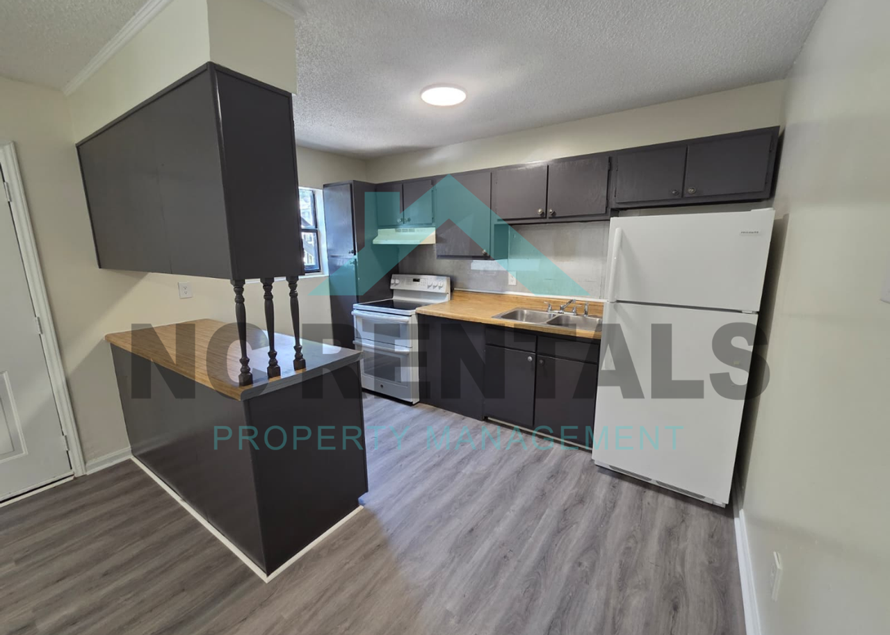 2401 Markwood Ln #A - Photo 6 of 16