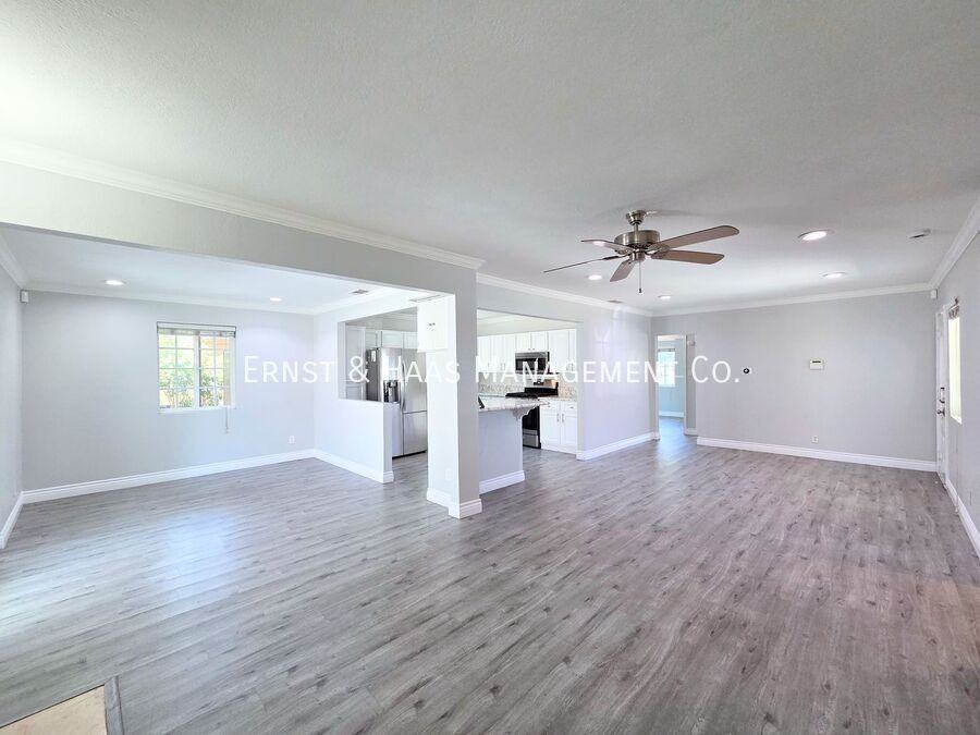 11937 Hercules St - Photo 2 of 29