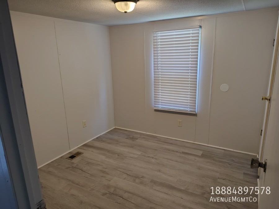 301 Old Tavern Ln #301 - Photo 3 of 10