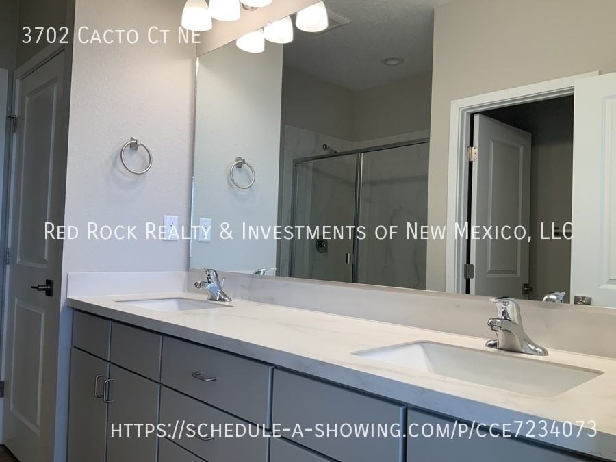 3702 Cacto Ct Ne - Photo 6 of 14