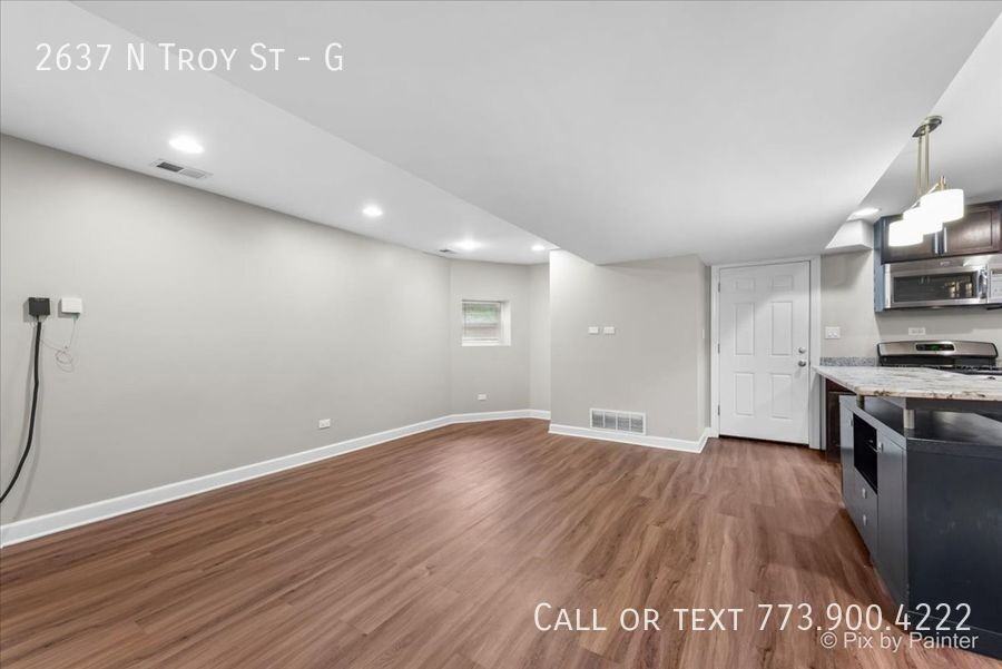 2637 N Troy St #G - Photo 3 of 19