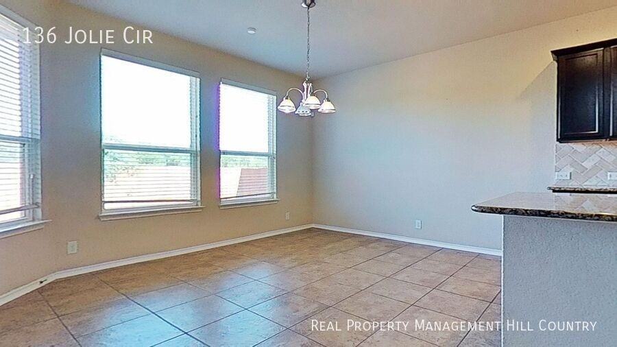 136 Jolie Cir - Photo 6 of 16