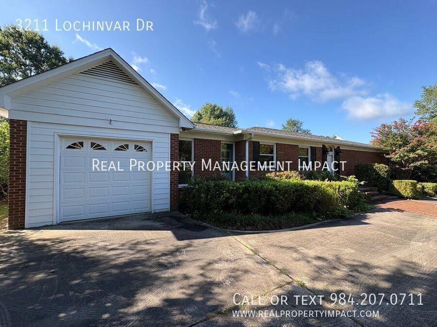 3211 Lochinvar Dr - Photo 4 of 50