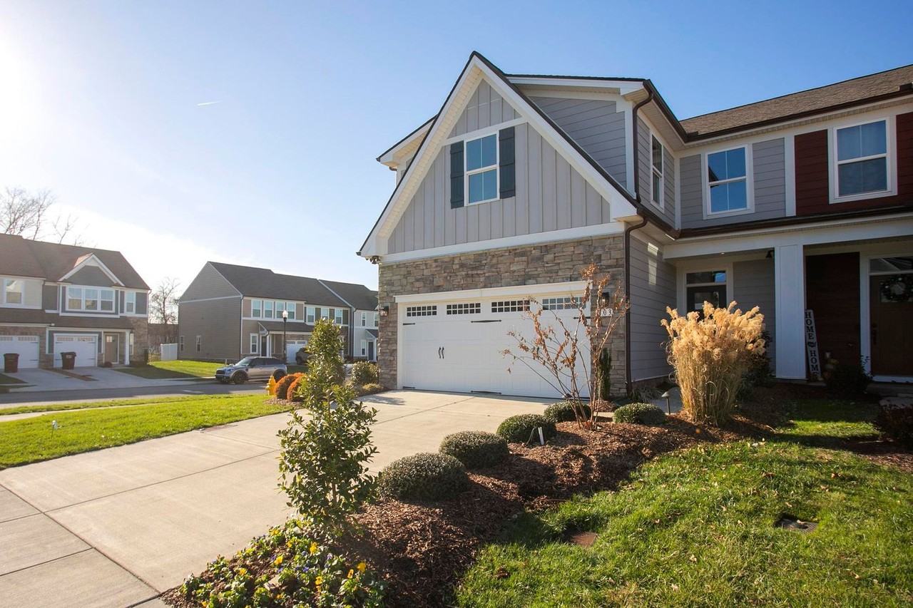 103 Great Falls Ct - Photo 4 of 50