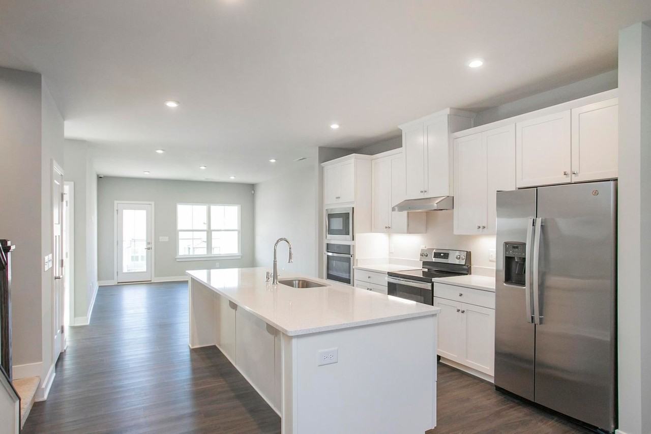 103 Great Falls Ct - Photo 7 of 50