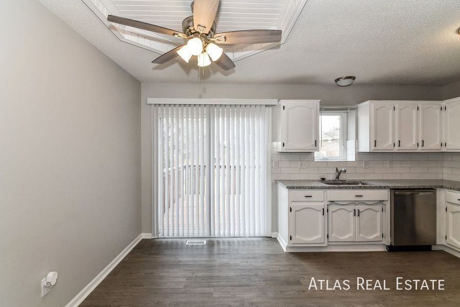 710 S Park Dr - Photo 5 of 20