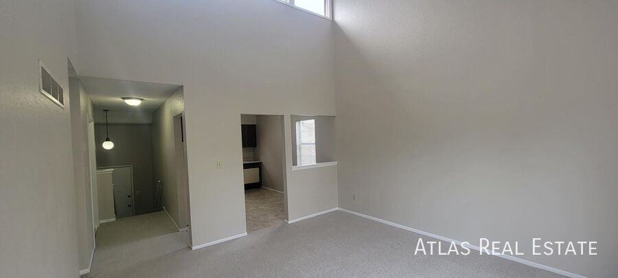 17312 E 48th Terrace Ct S - Photo 2 of 11