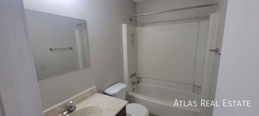 17312 E 48th Terrace Ct S - Photo 4 of 11