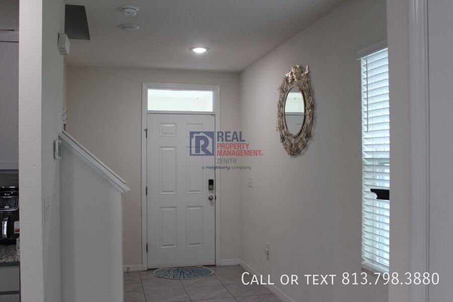 3199 Suncoast Plains Dr - Photo 3 of 33