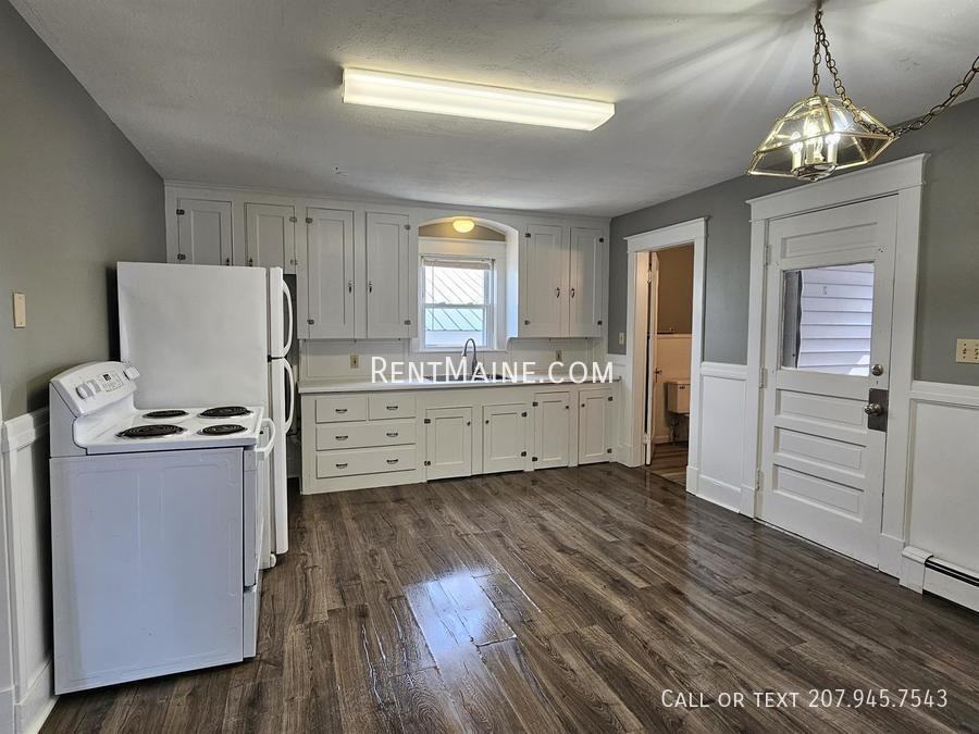 20 Monroe St #2 - Photo 4 of 21