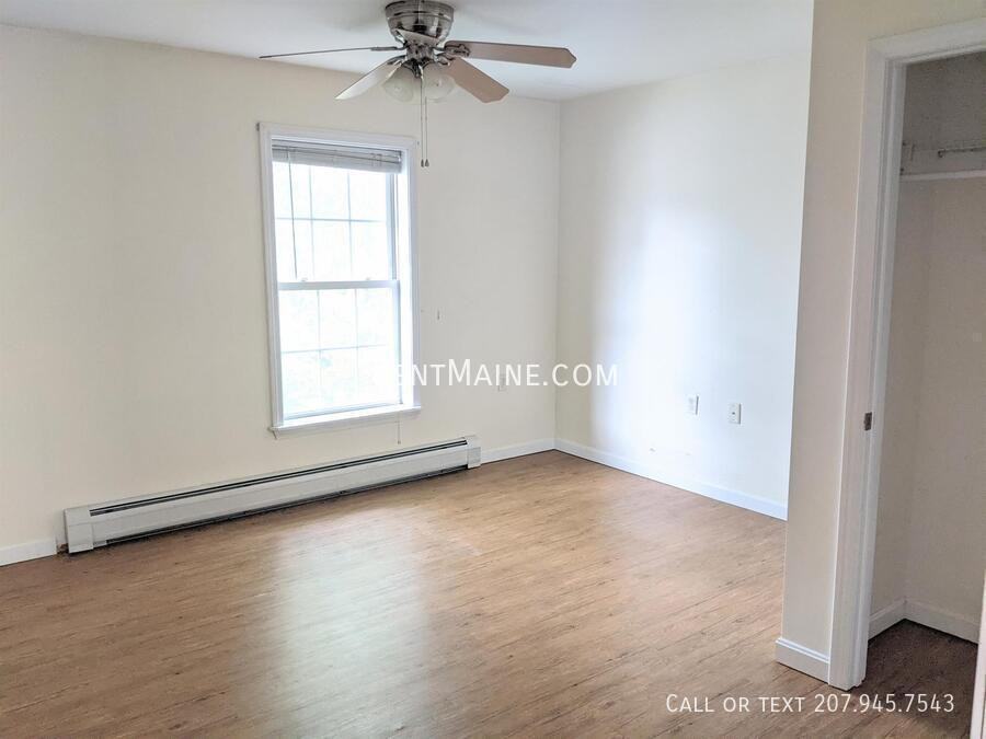 40 Vafiades Ave #4 - Photo 5 of 7