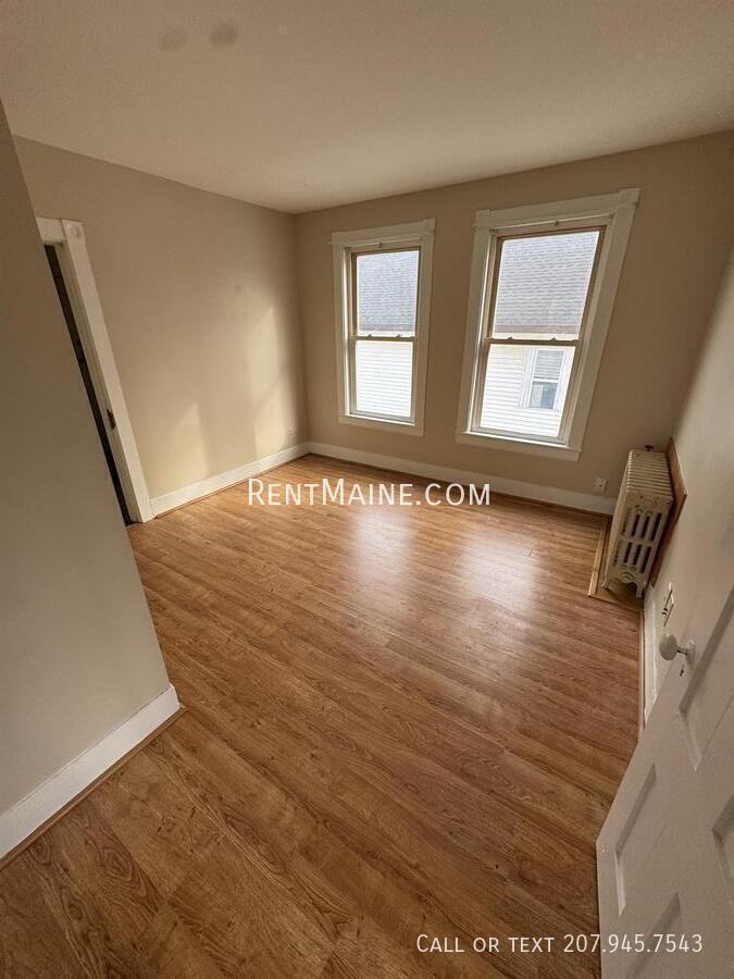 38 Oak St #2 - Photo 6 of 9