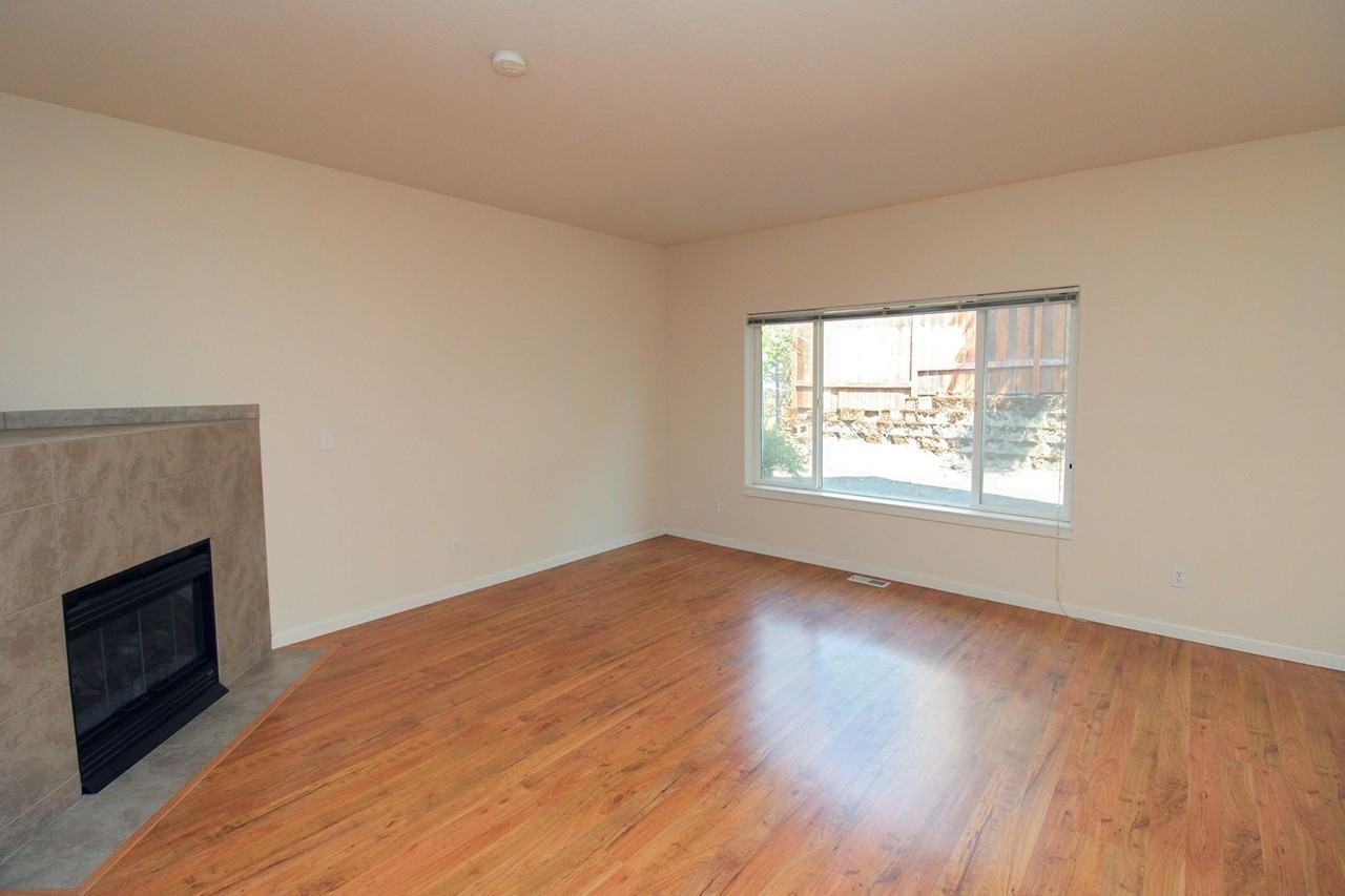 7088 Sw Millennium Ter - Photo 4 of 29