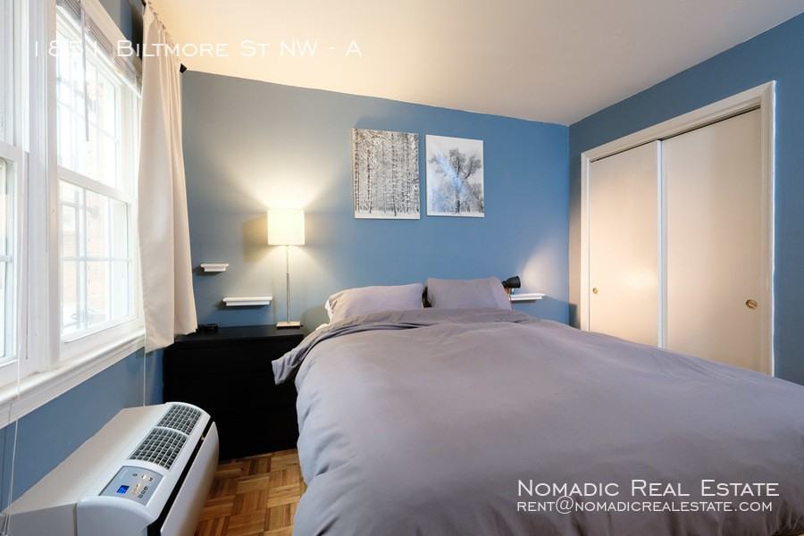 1851 Biltmore St Nw #A - Photo 7 of 18