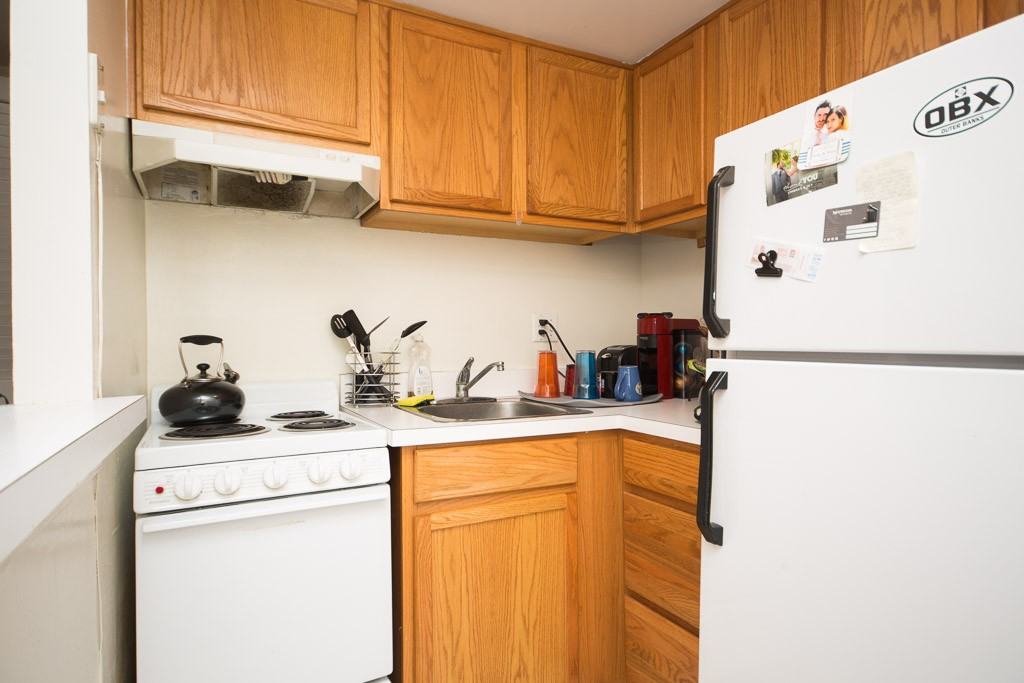 4450 Macarthur Blvd Nw #8A - Photo 6 of 14