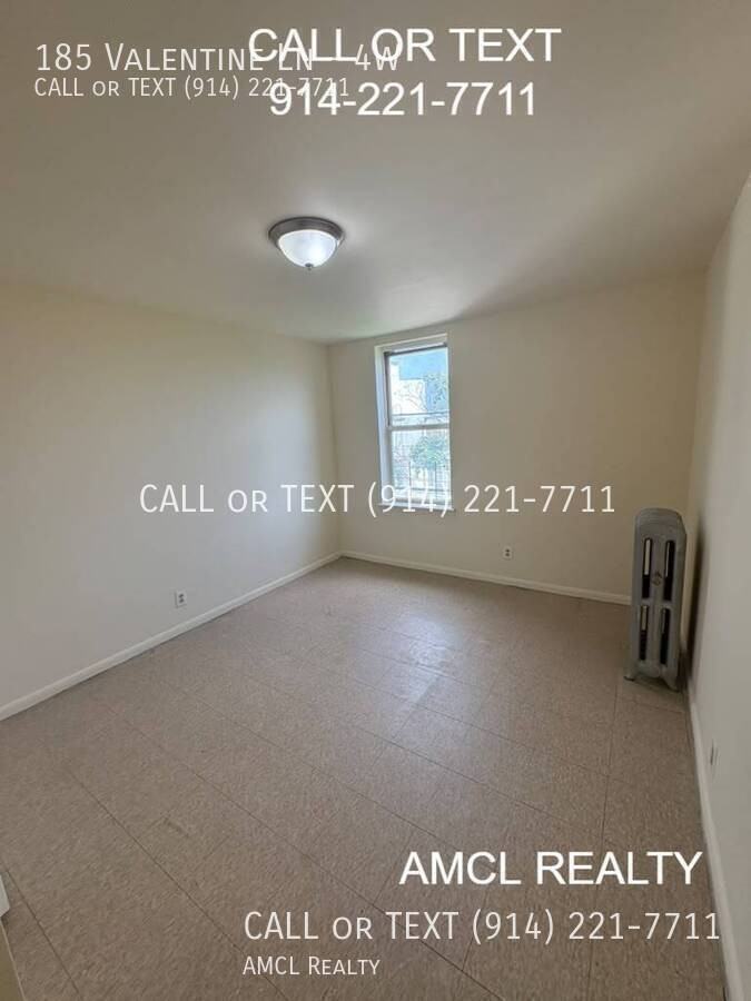 185 Valentine Ln #4W - Photo 2 of 13